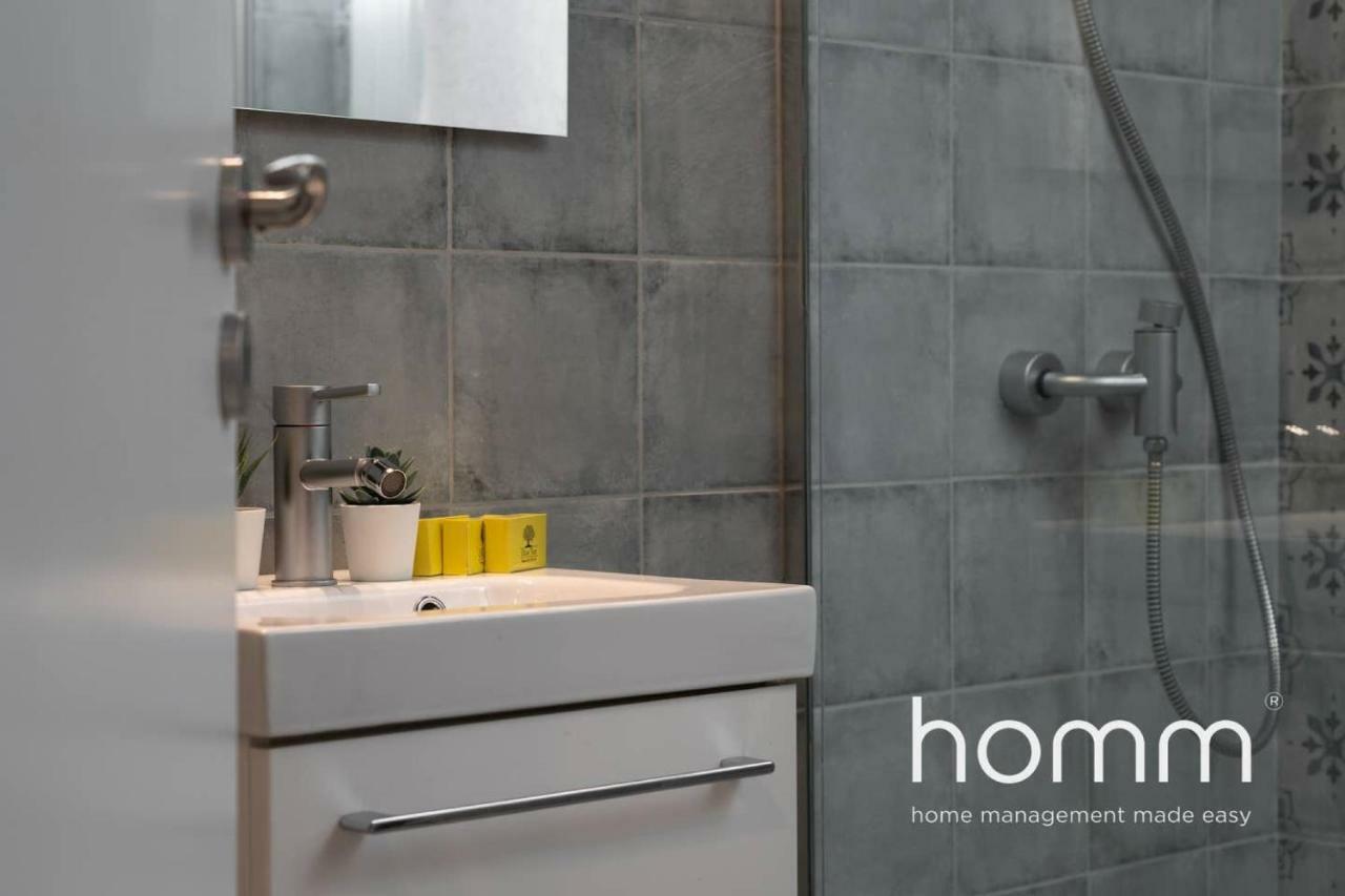 Nemeseos 1St Floor Homm Apartment With Roof Garden And Wading Pool Atény Exteriér fotografie